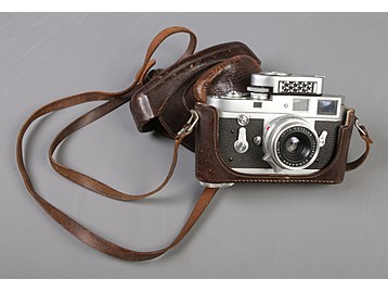 A Leica M2 35mm rangefinder camera in or