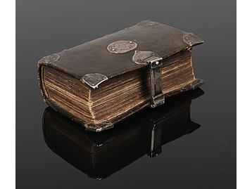 A 17th century leather bound pocket bibl