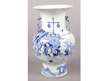 A 19th century Chinese blue and white va