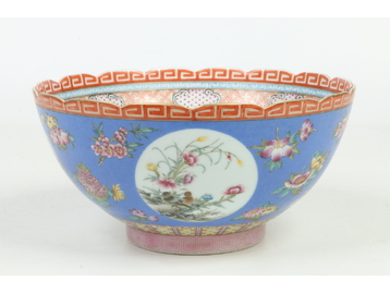 A Chinese Republic period bowl with scal